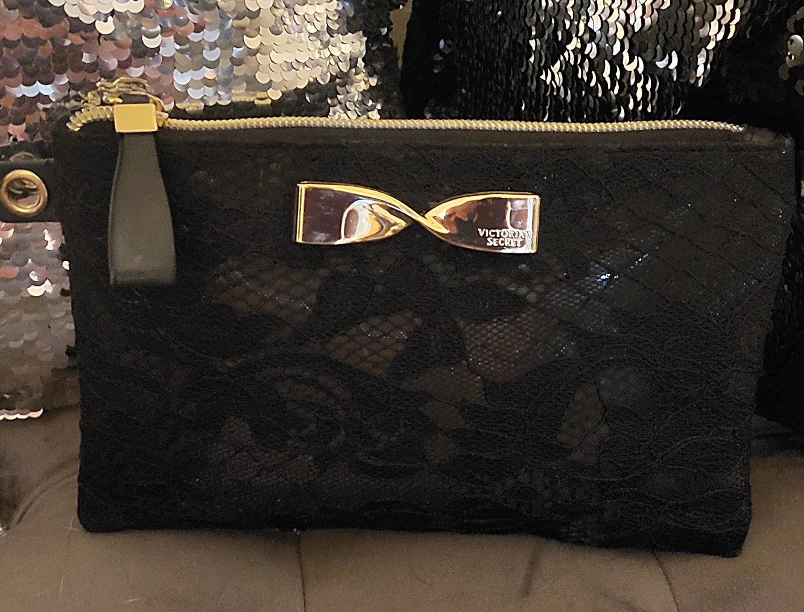 Victoria's Secret Supermodel Gold Metal Bow Black Lace Cosmetic/Makeup Bag