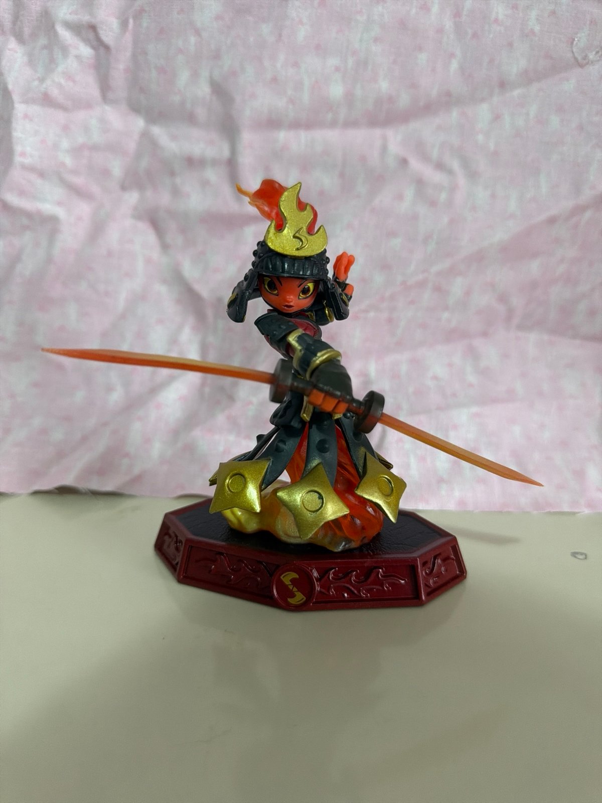 Skylanders: Sensei Master Ember
