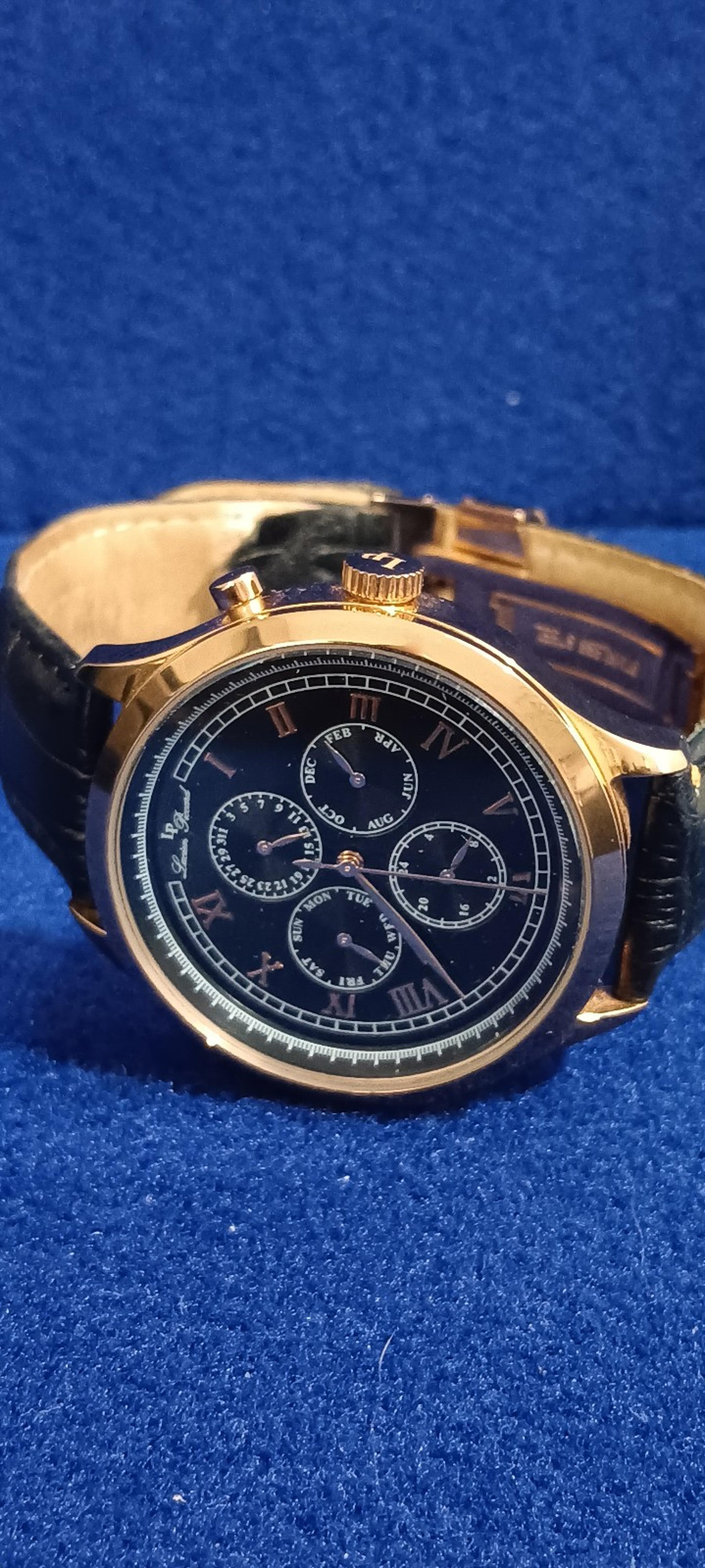 Lucien piccard Men's  watch
