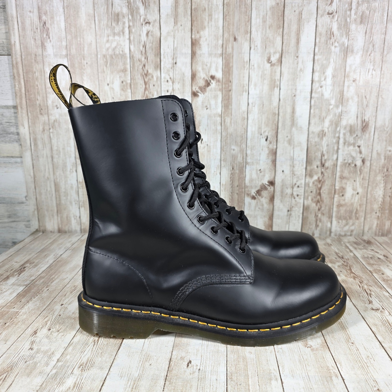 Dr. Martens 1490 Leather Combat Boots Classic Punk Rock Style Mens Size 13