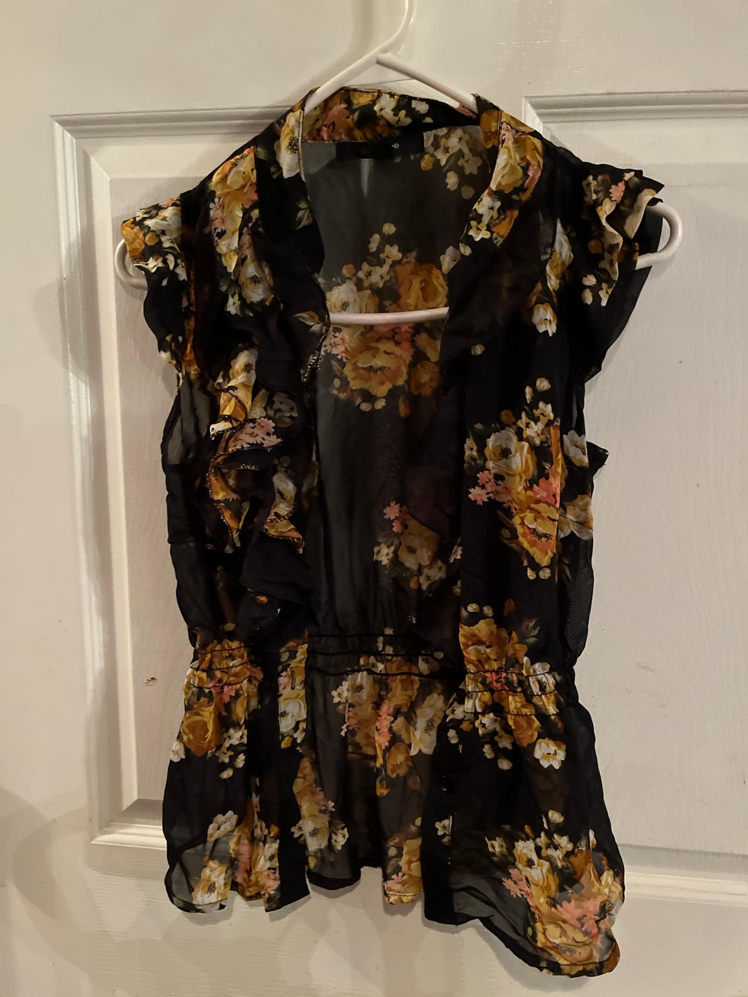 Women’s Floral Top