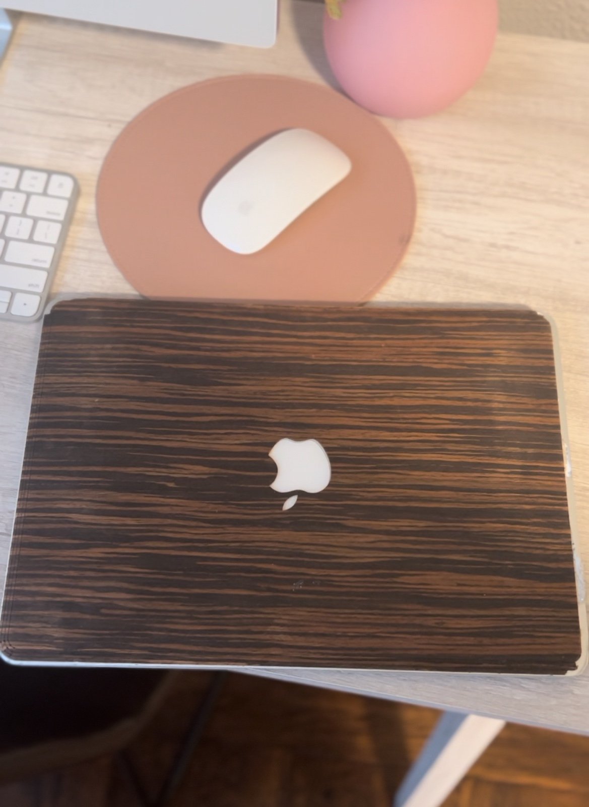 MacBook
