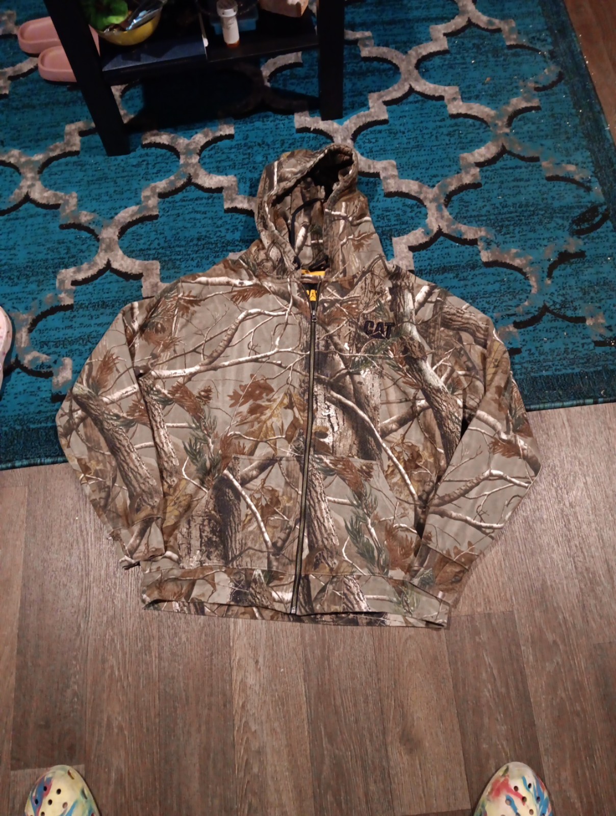 CAT Camo Real Tree Camp Hoodie Medium Lettering Lined Hood Hunting Ou