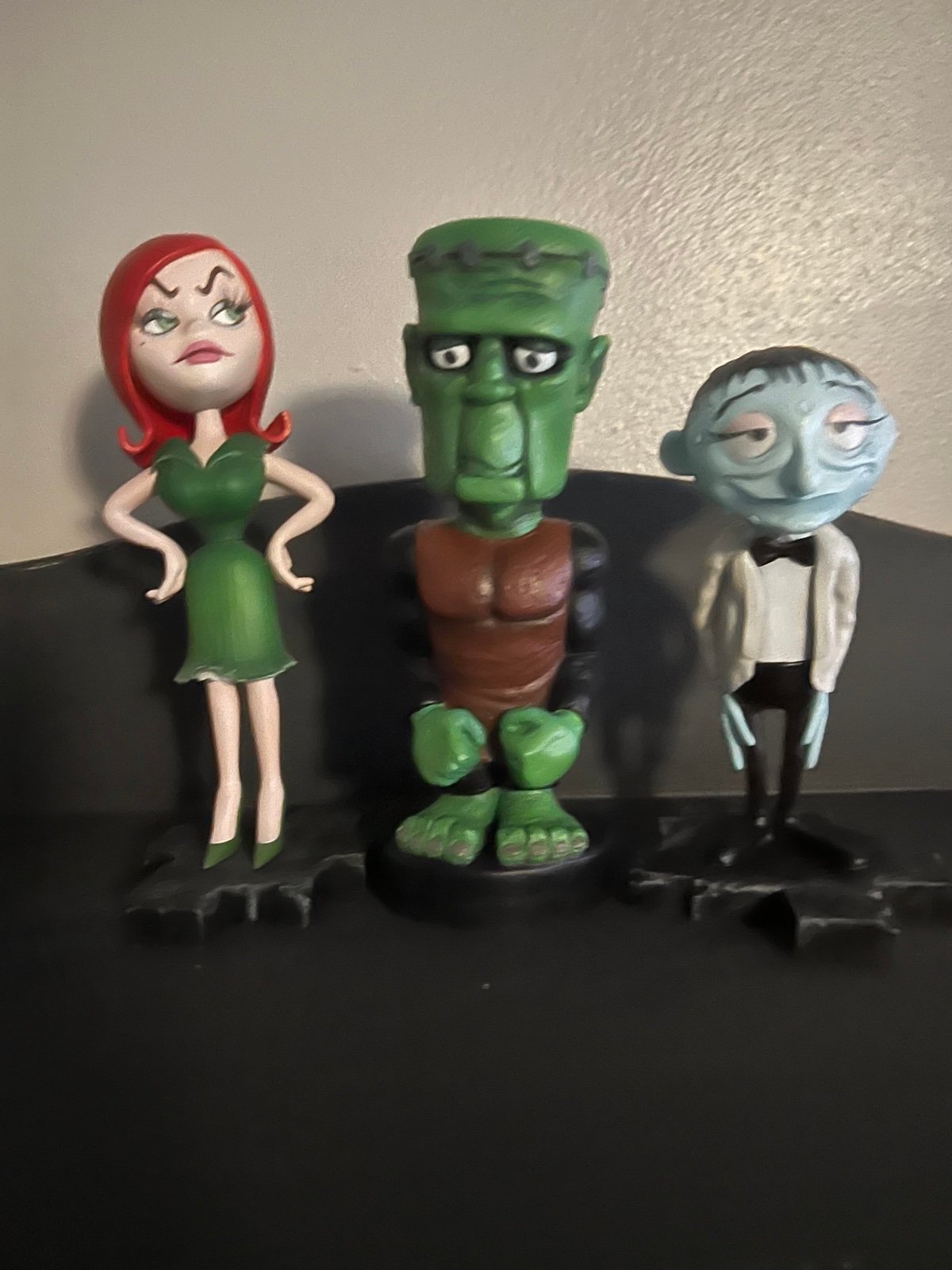 Halloween mad monster party statues