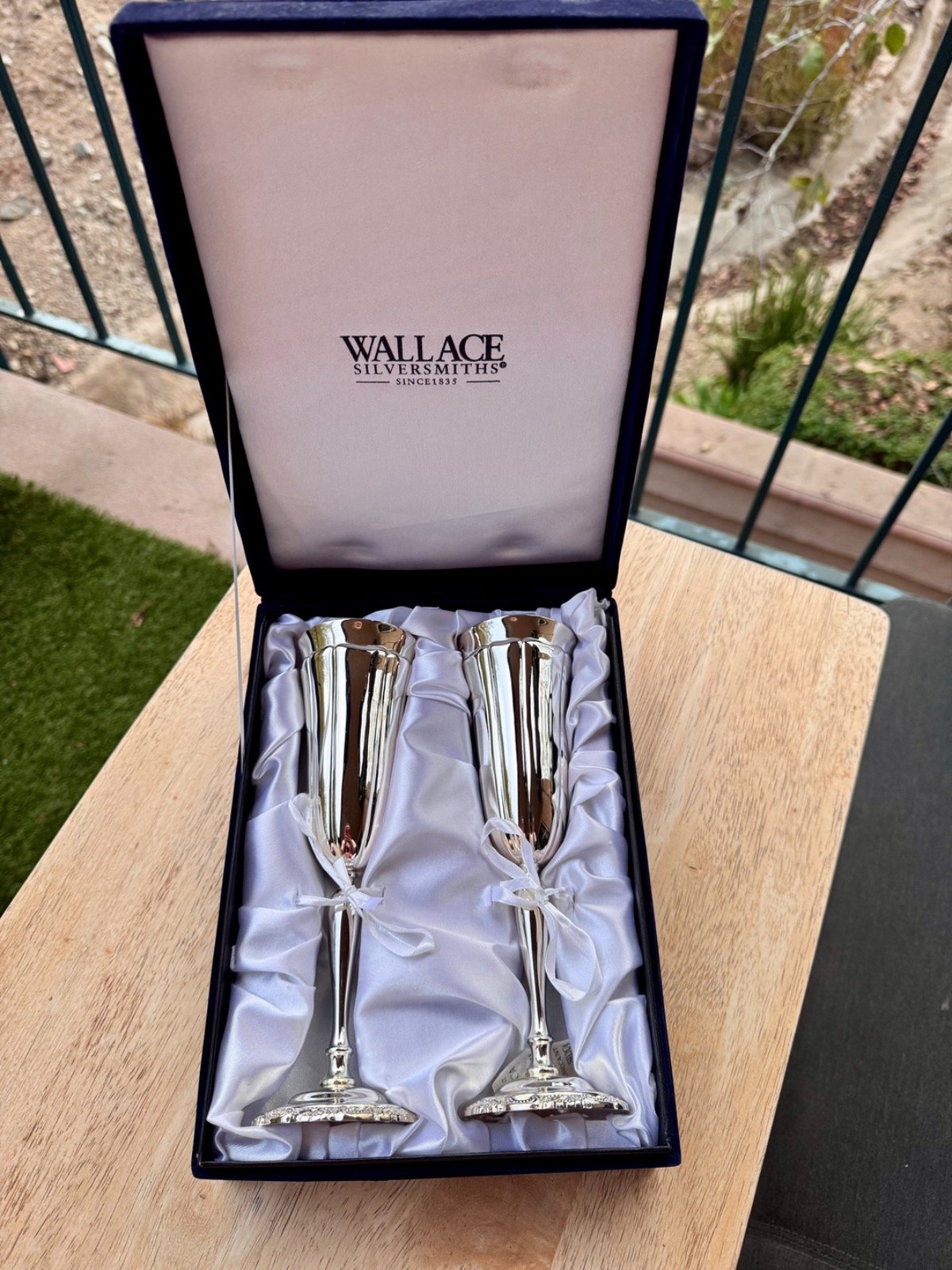 Wallace Silversmiths Since 1835 Set of 2 Silver-Plated Champagne Flutes
