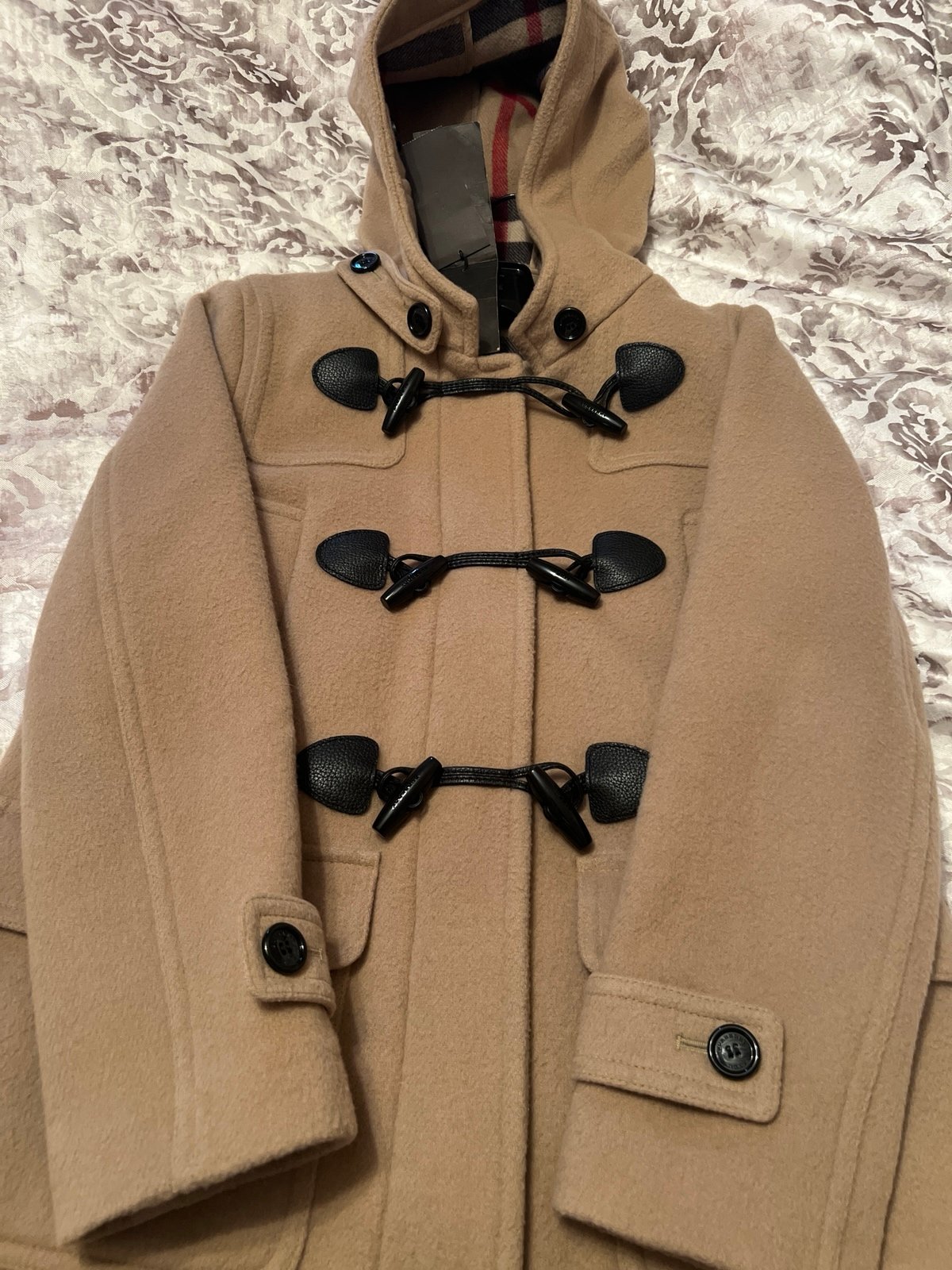 Women Burberry wool coat