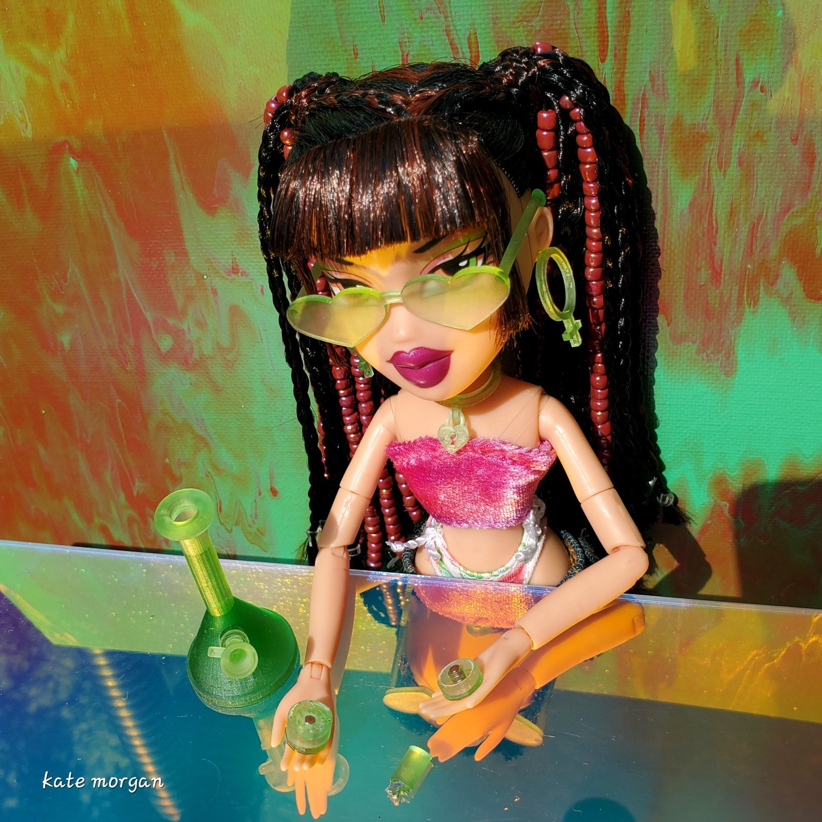 Bratz Fake nonfunctional bong for dolls dollhouse accessories Barbies RH MH doll