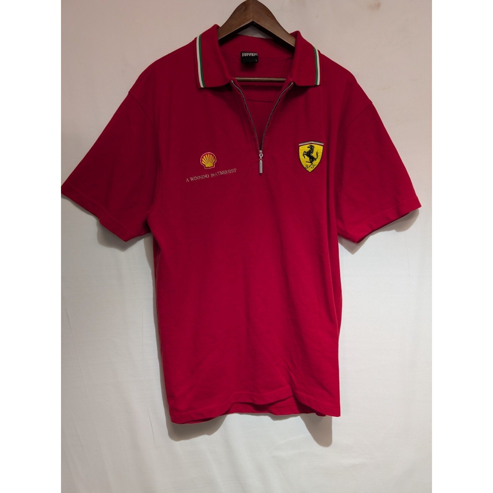 Vintage 99 Ferrari men's polo shirt L Formula 1 Grand Prix Red Melbourne Aus