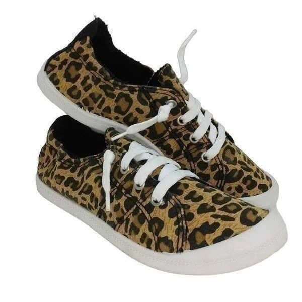Not Rated Designer Womens NEW Leopard Design Sneakers - sz. 7 1/2