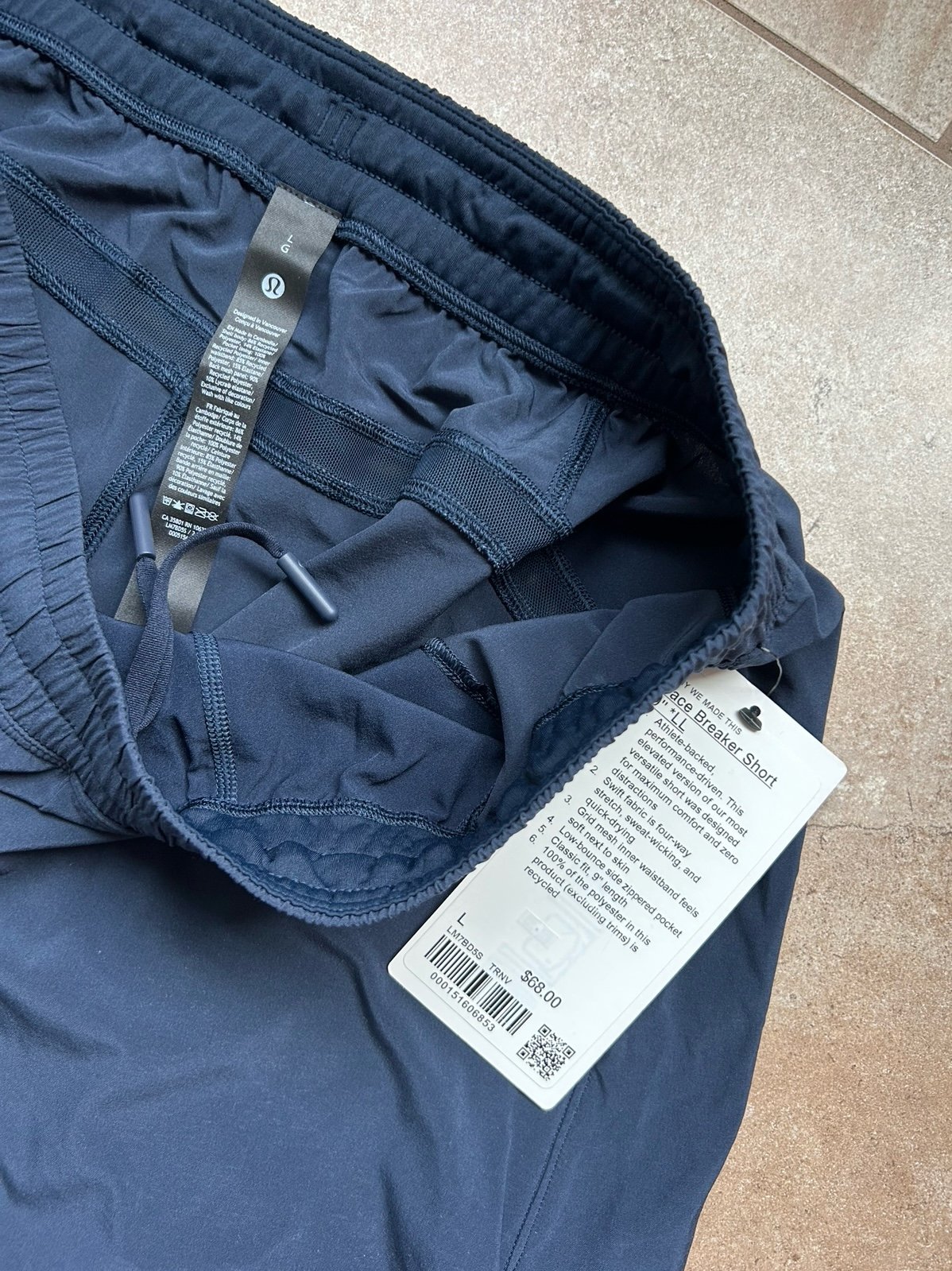 Lululemon men’s pace breaker shorts size large