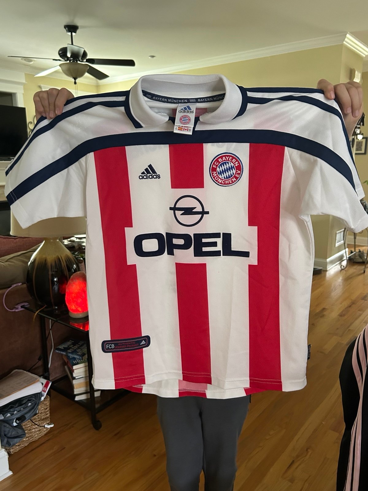 Adidas Bayern Munchen youth jersey