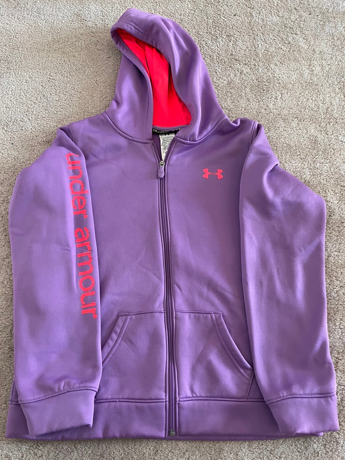 Under armour youth xl sweat jacket EUC