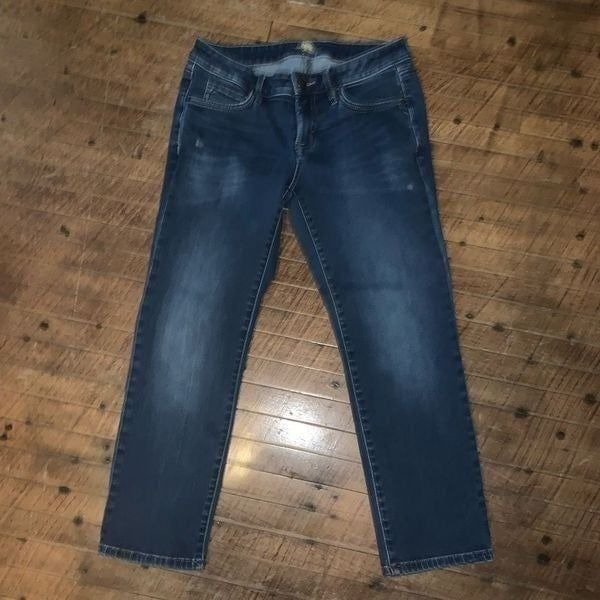 Tommy Bahama dark wash vacationcore 27x24 crop jeans