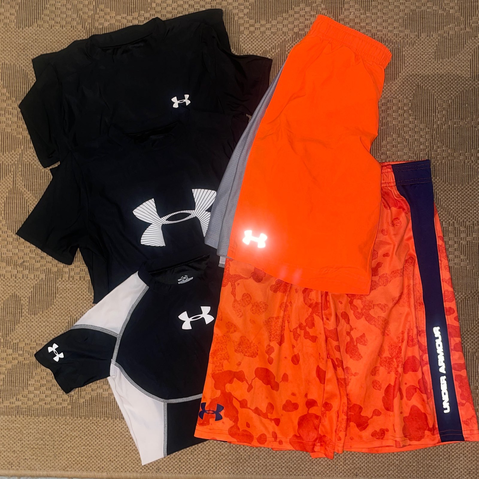 Boys Under Armour Shorts Shirts Bundle L