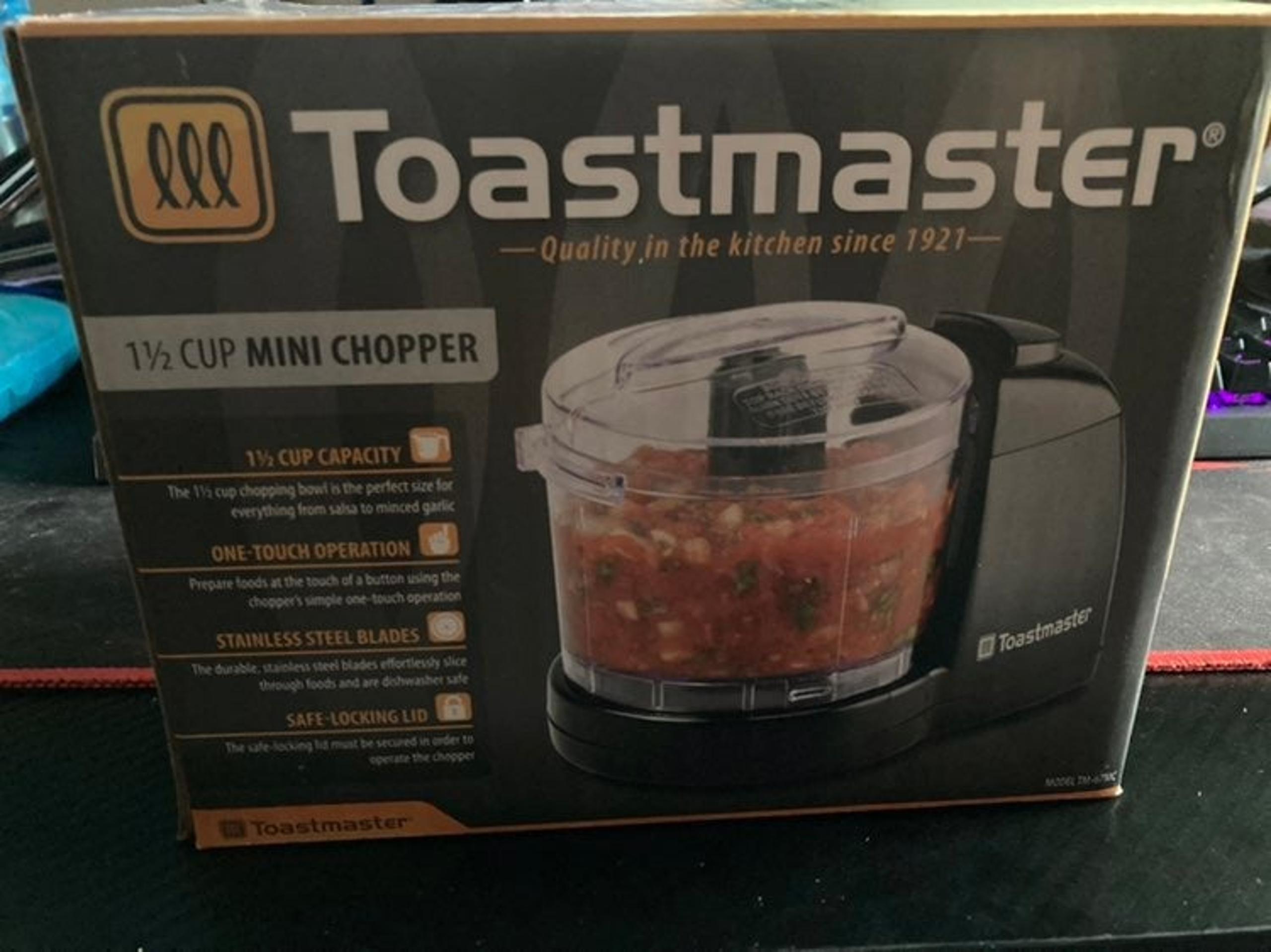 Toastmaster 1 1/2 Cup Mini Chopper