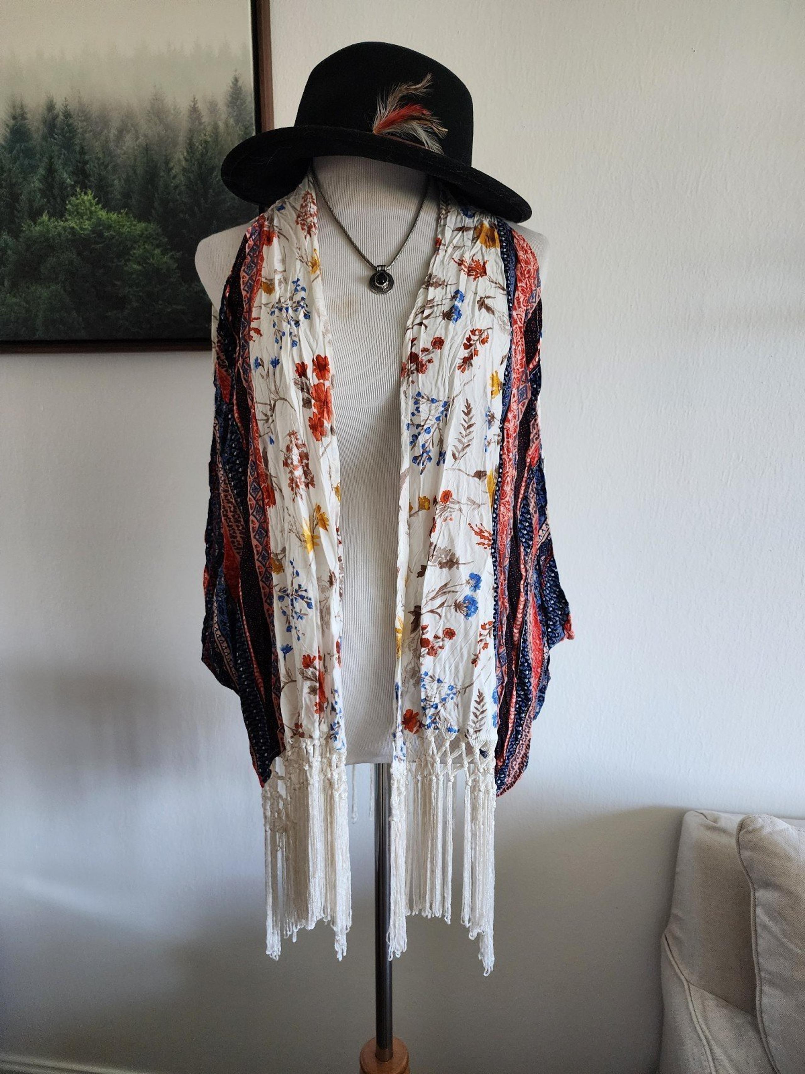 Women's Umgee Boho Fringe Vest Cover Duster Size M/L