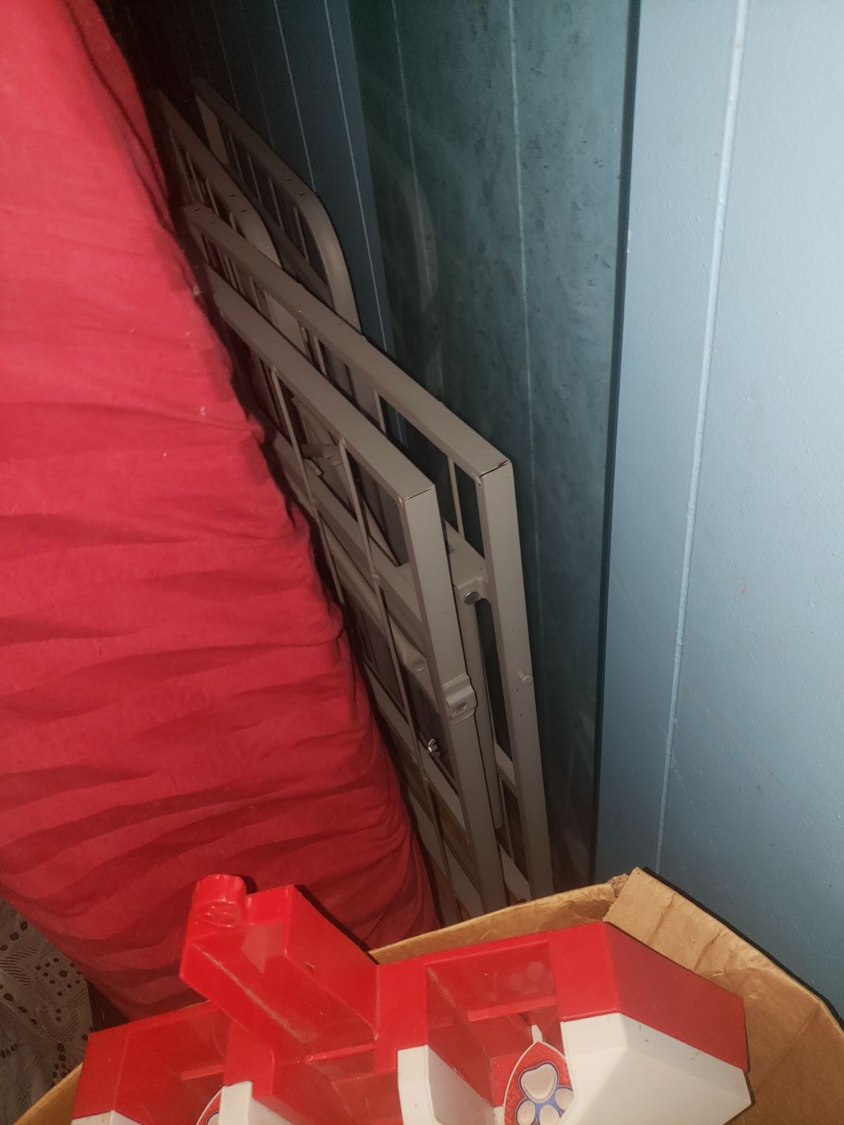 Full size bed with frame