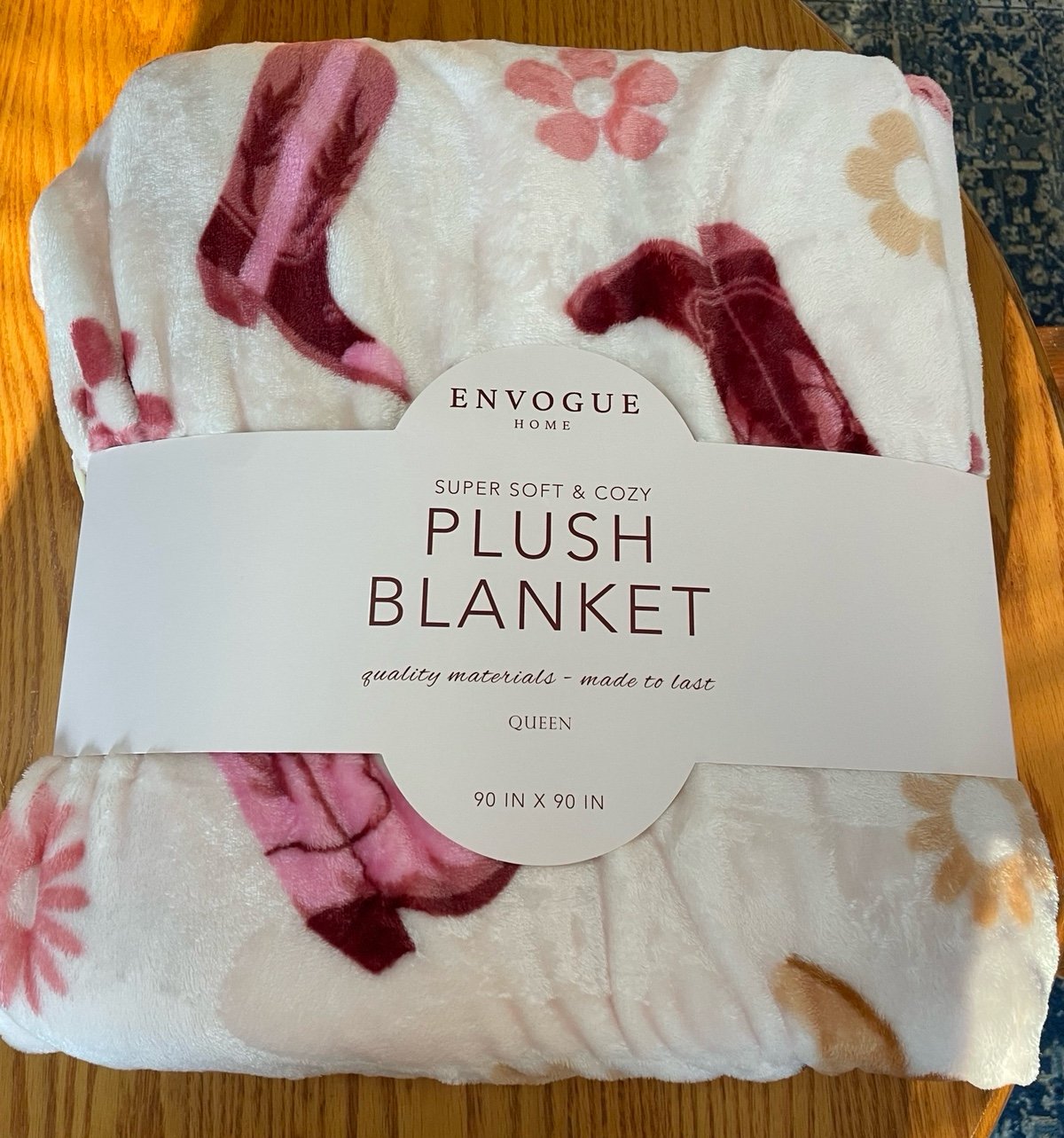 enVogue Floral Blankets Mercari