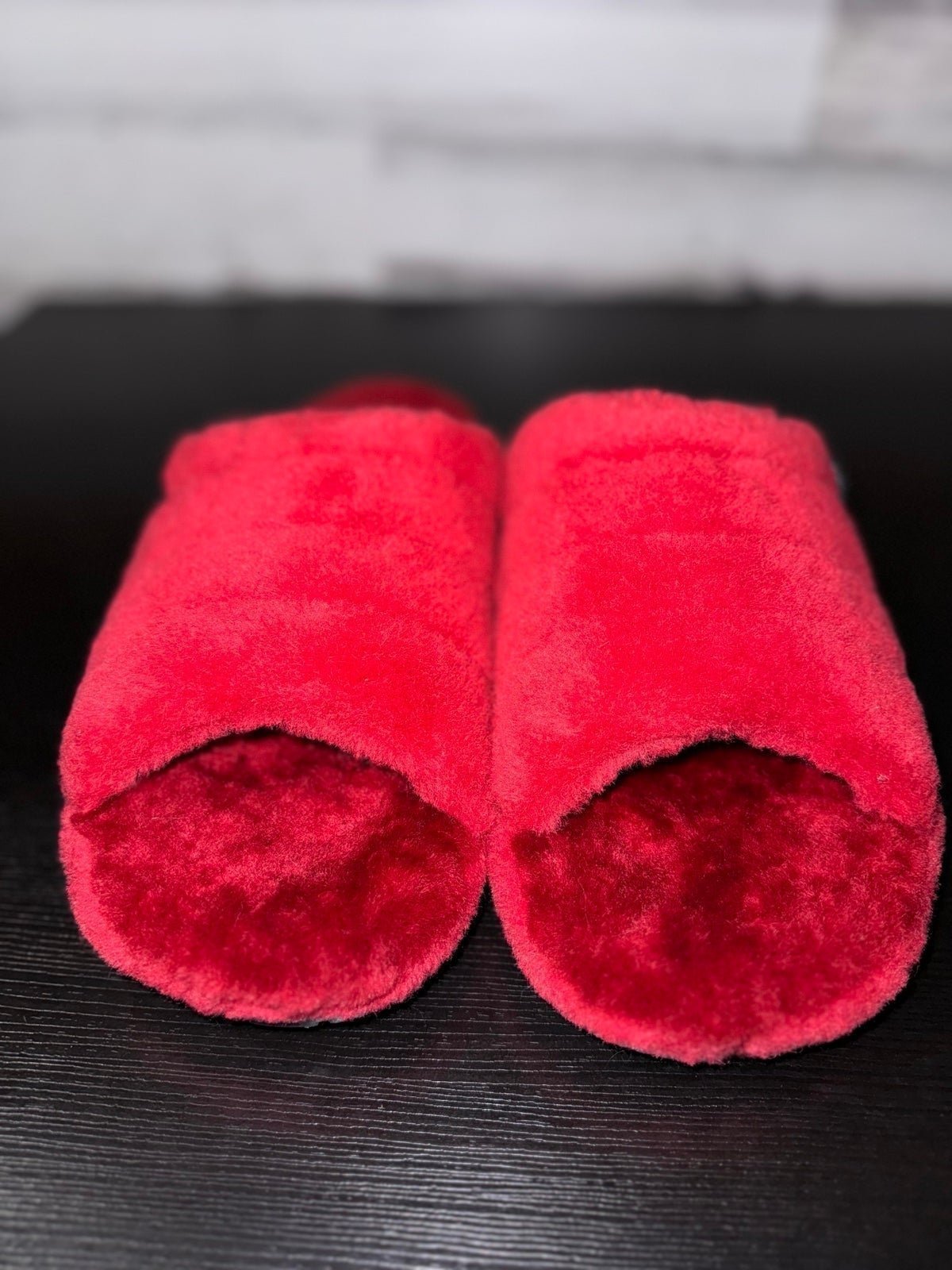 Ugg slippers red man-Size:11