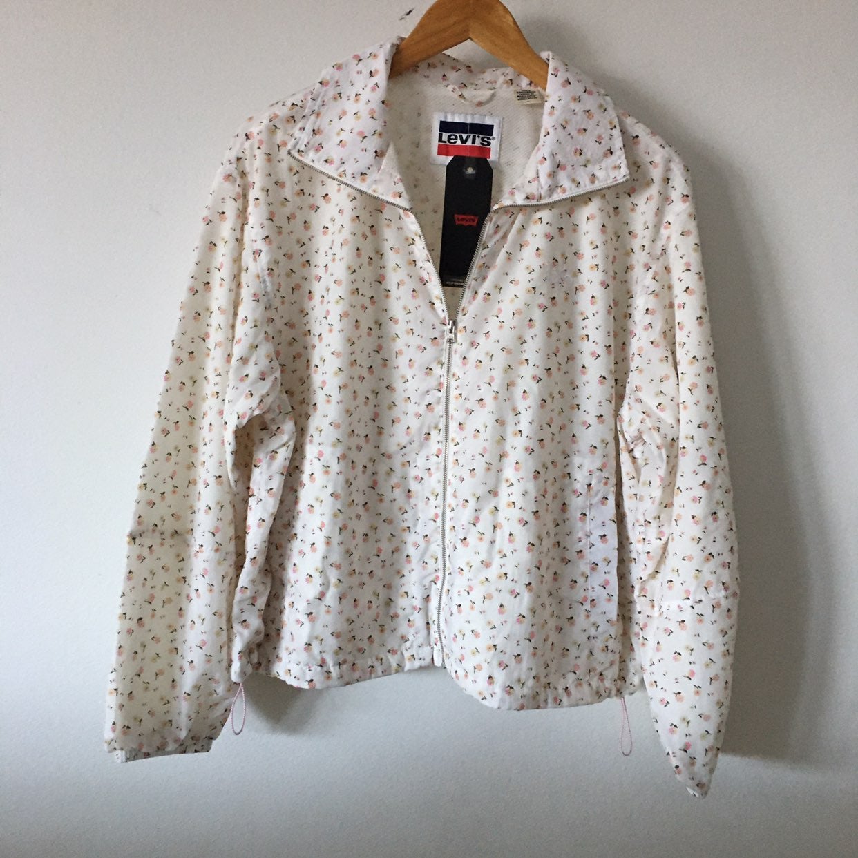 Levi's Sweet Ditzy Floral Windbreaker Sz M