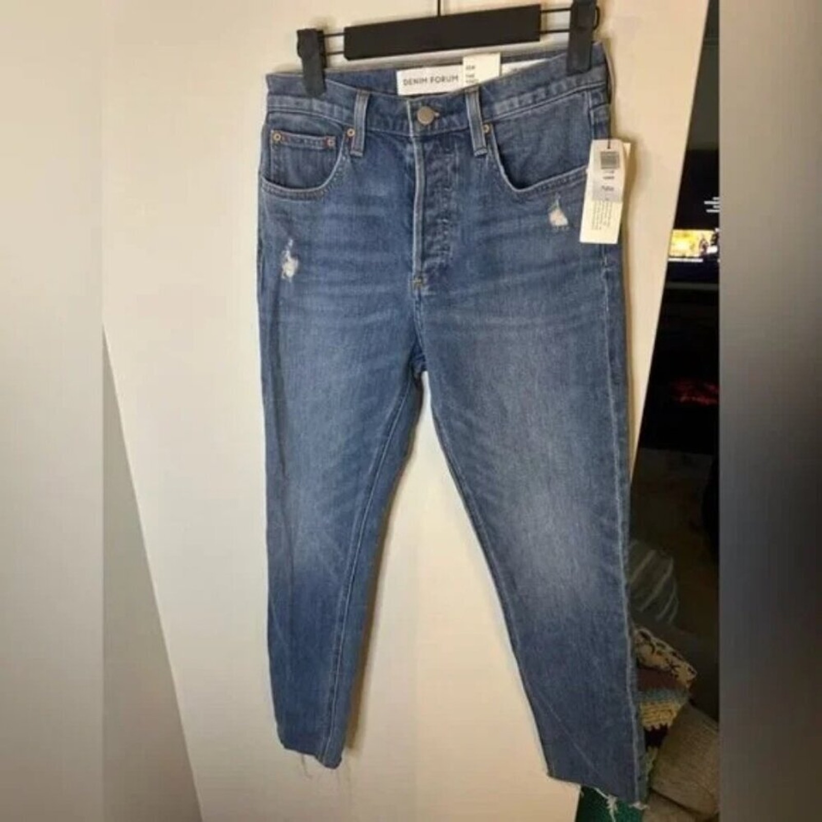 NWT Aritzia Denim Forum Yoko High Rise Slim Jeans – Size 25, 28” Inseam ✨