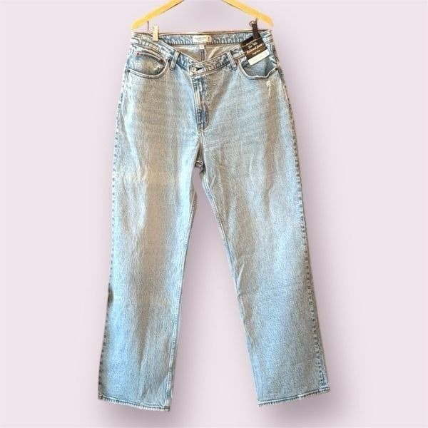 ABERCROMBIE & FITCH 90s Relaxed Jean High-Rise Curve Love 16 Long *NEW*