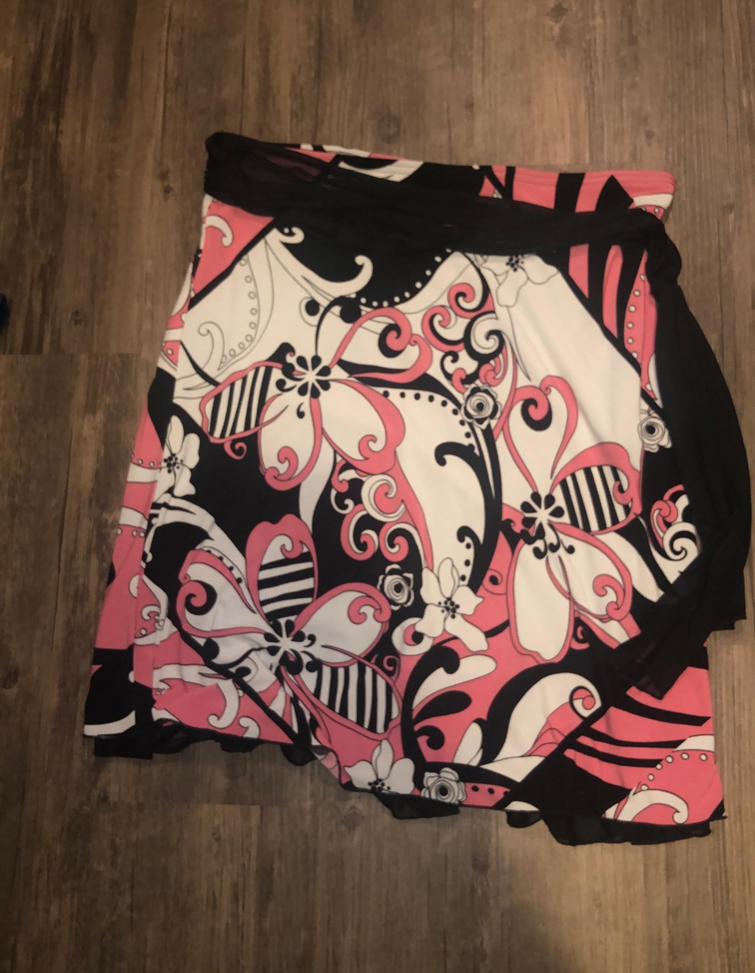 Ladies skirt