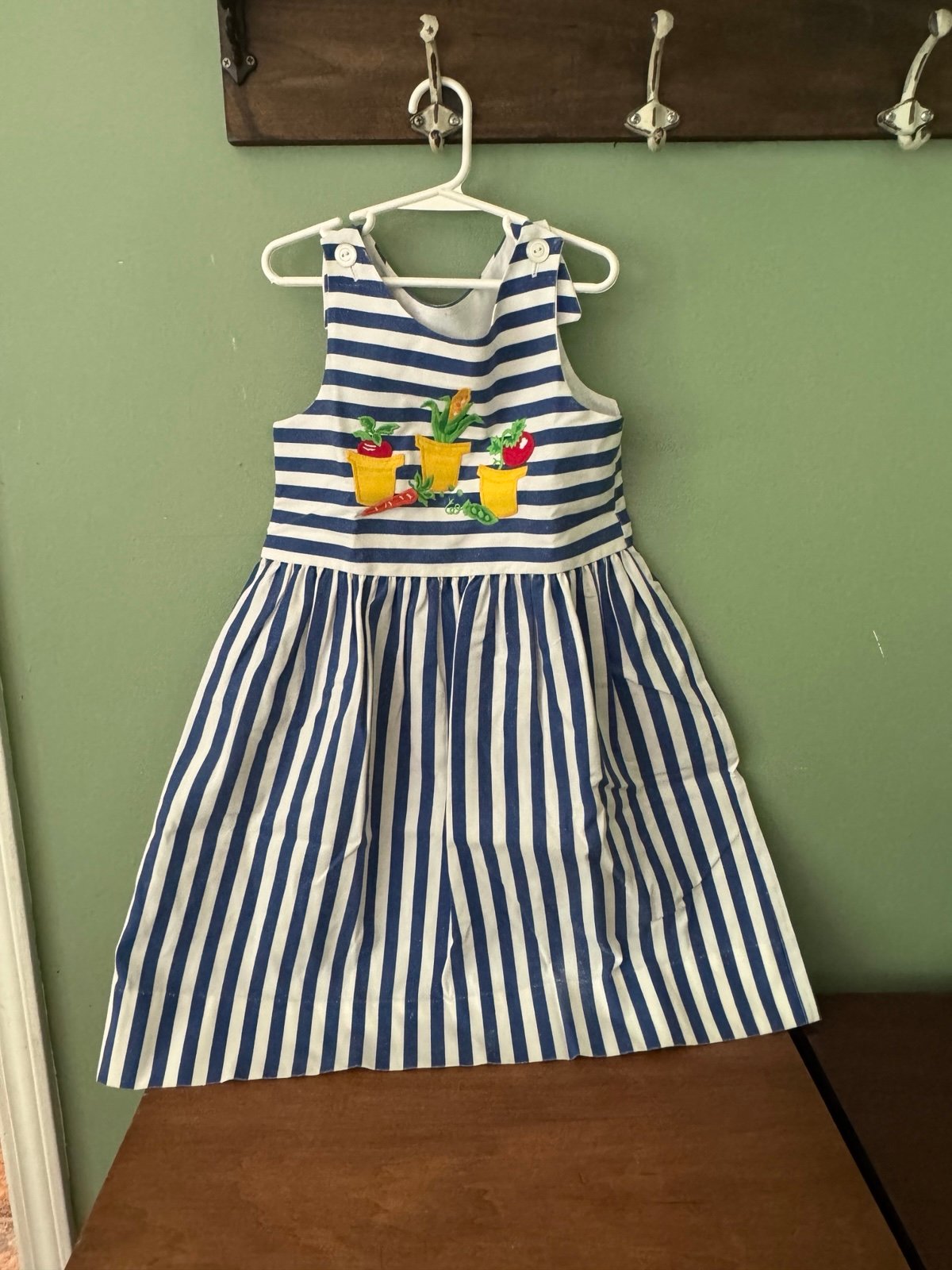 Kelly’S kids vintage 90s dress