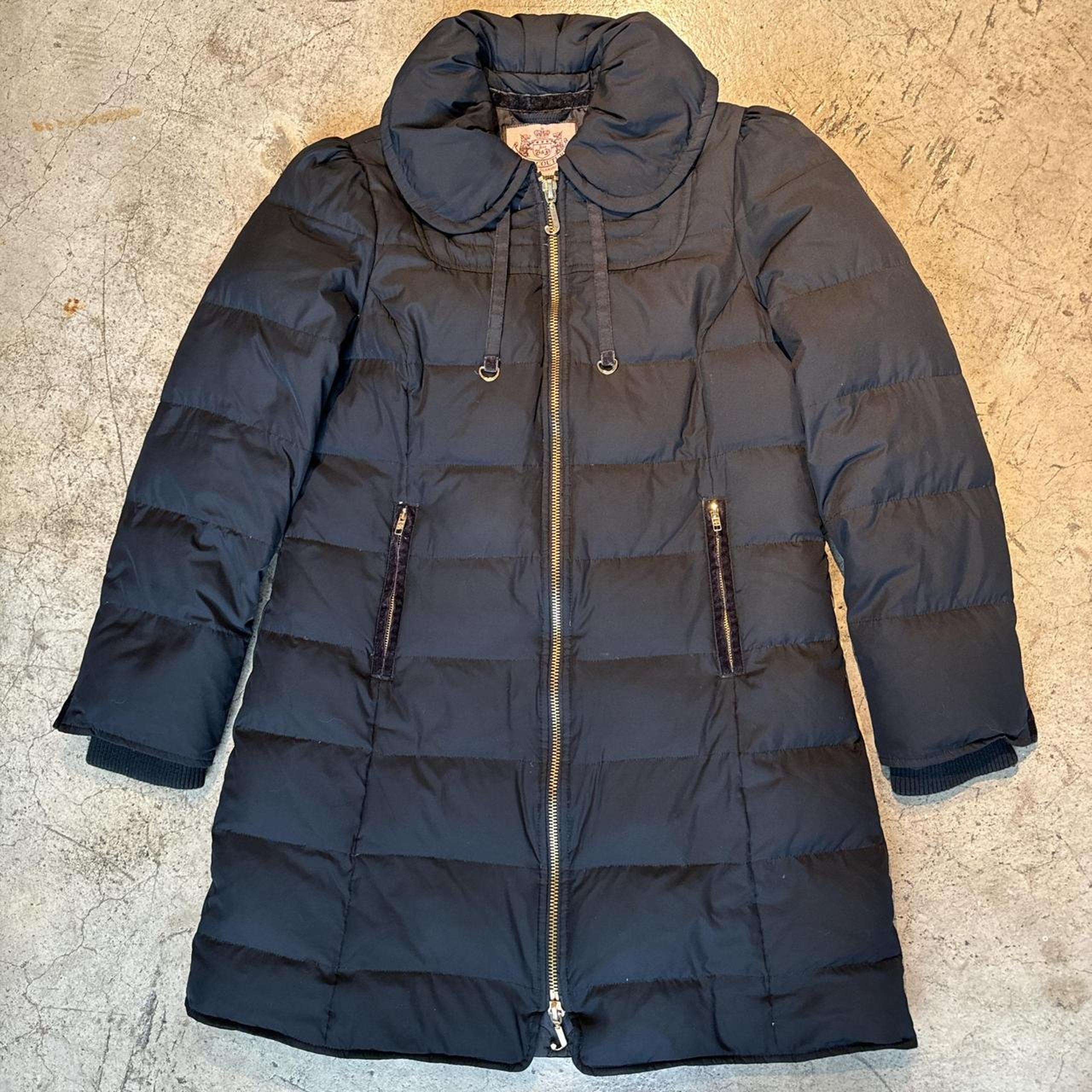 Juicy Couture Women's Black puffer coat