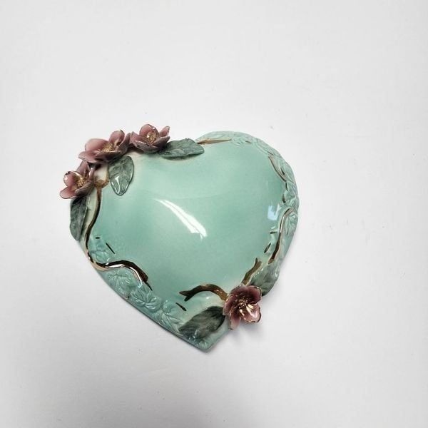 Heart Shaped Ceramic China with Flowers Table Decor