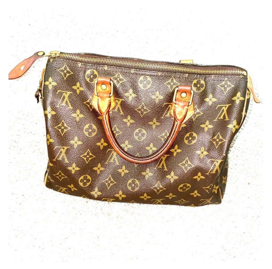 Louis Vuitton Speedy 30
