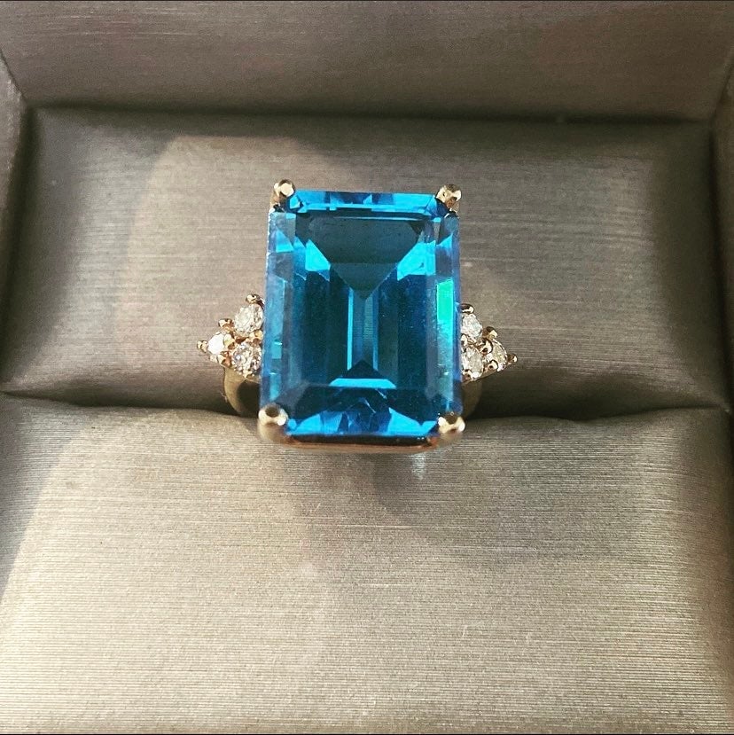 Women's Ring