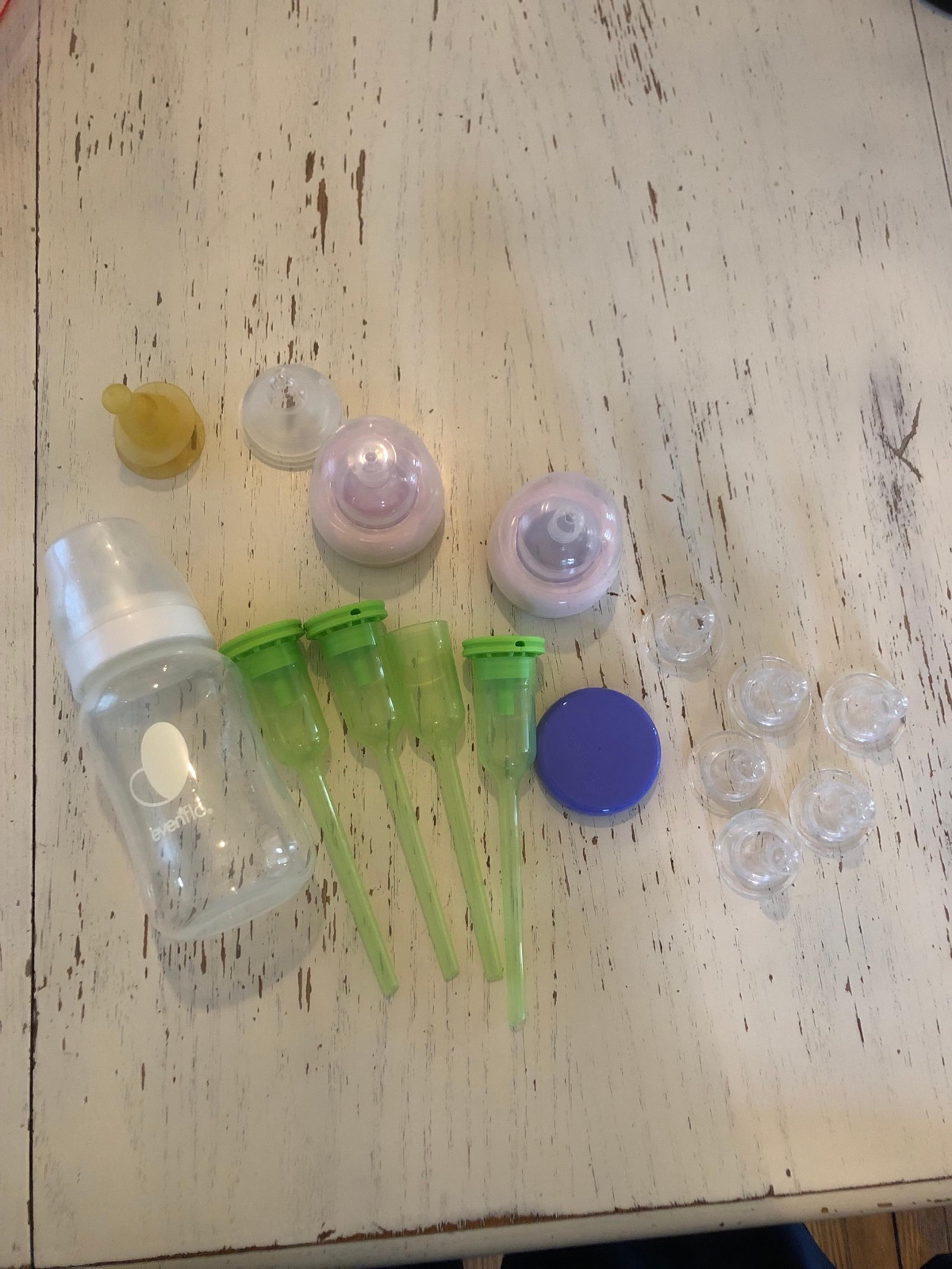 Miscellaneous baby bottle parts, mostly unused - read description