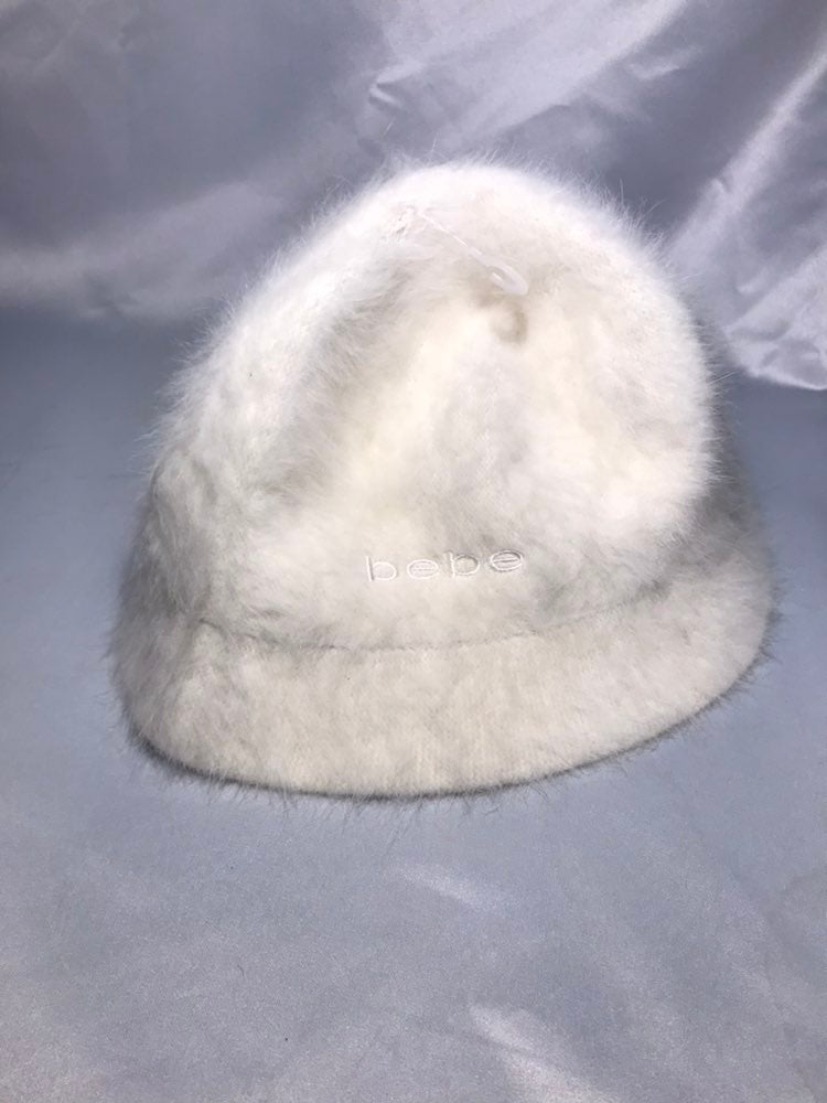 Bebe white fuzzy bucket hat