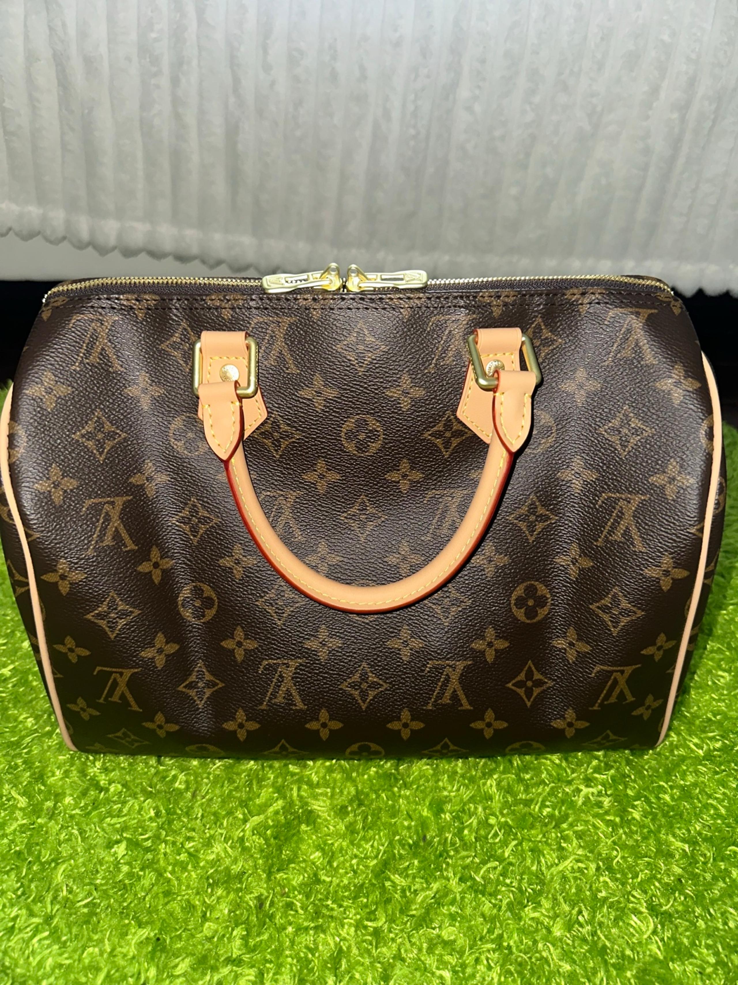 LV Sac speedy Bandoulière 30 bag
