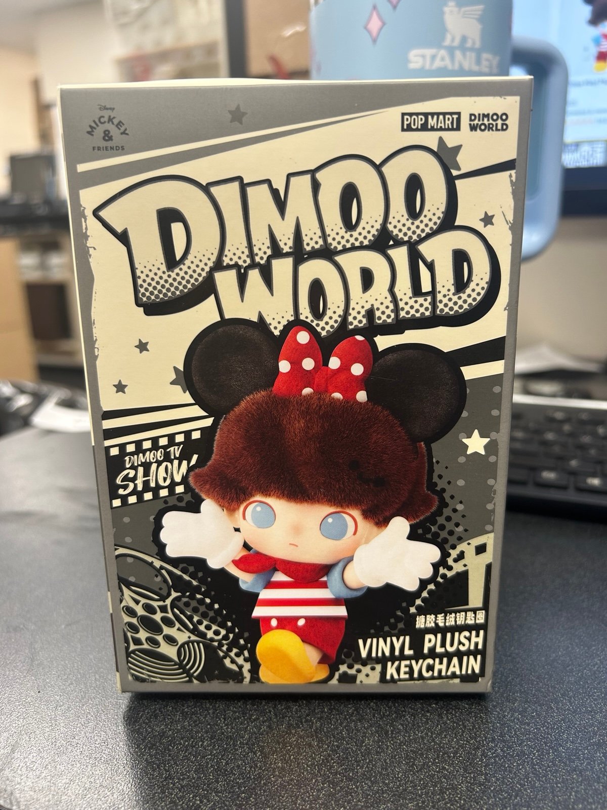 Dimoo World Donald Duck’s Singing Vinyl Plush Keychain & Minnie’s balloon charm
