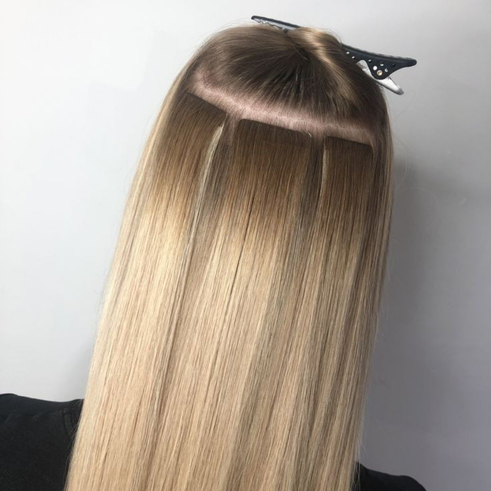 Tape ins Hair Extensions