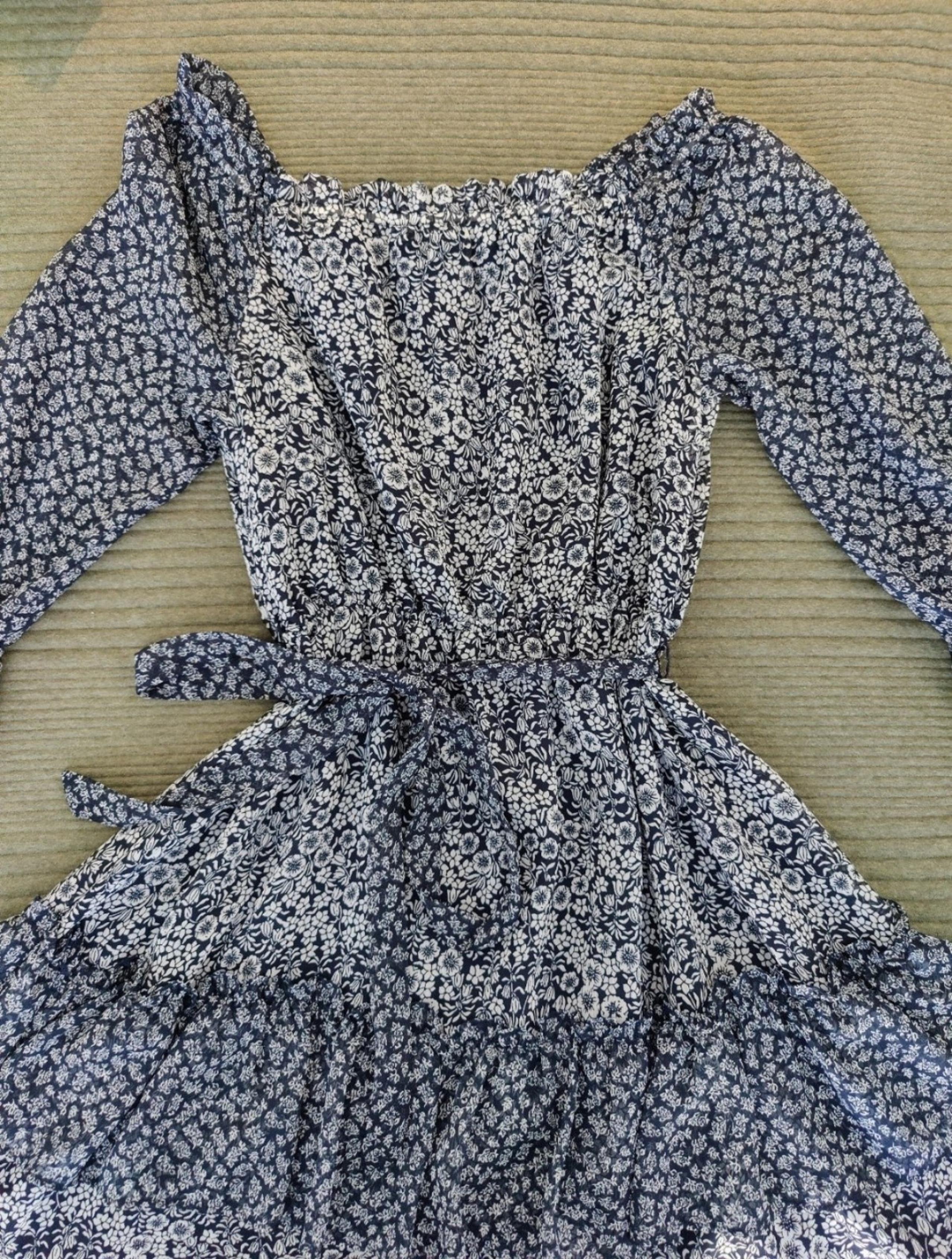 Loft floral ruffle dress size S (READ FULL DESCRIPTION