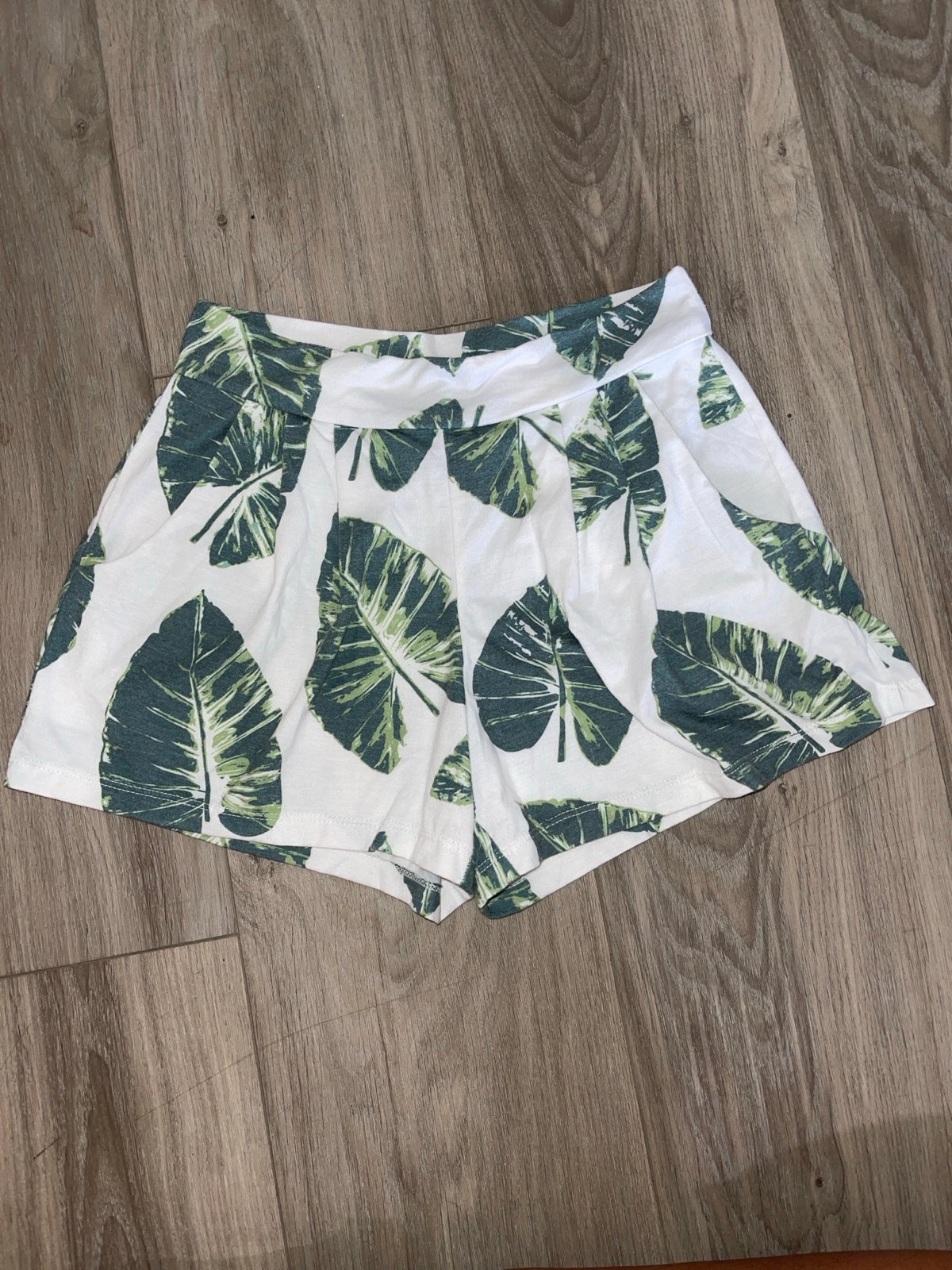 Ava Sky Kalo shorts