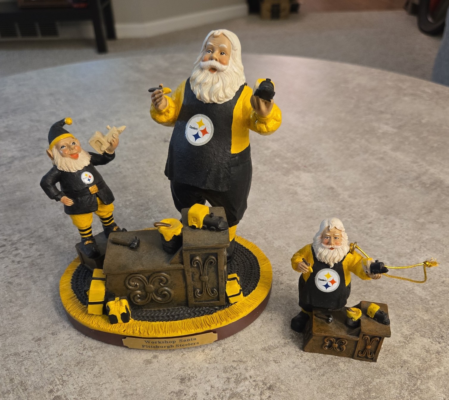 NFL Pittsburgh Steelers Workshop Santa Collectable