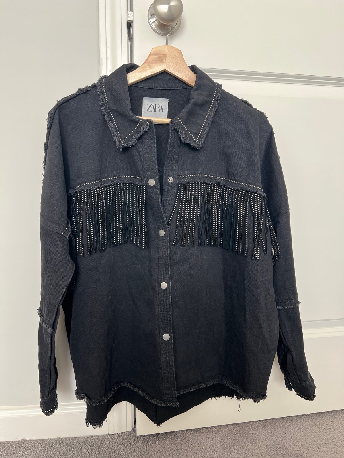 ZARA Shiny Fringe Shacket Jacket Denim Fringe Black Button Snap Western