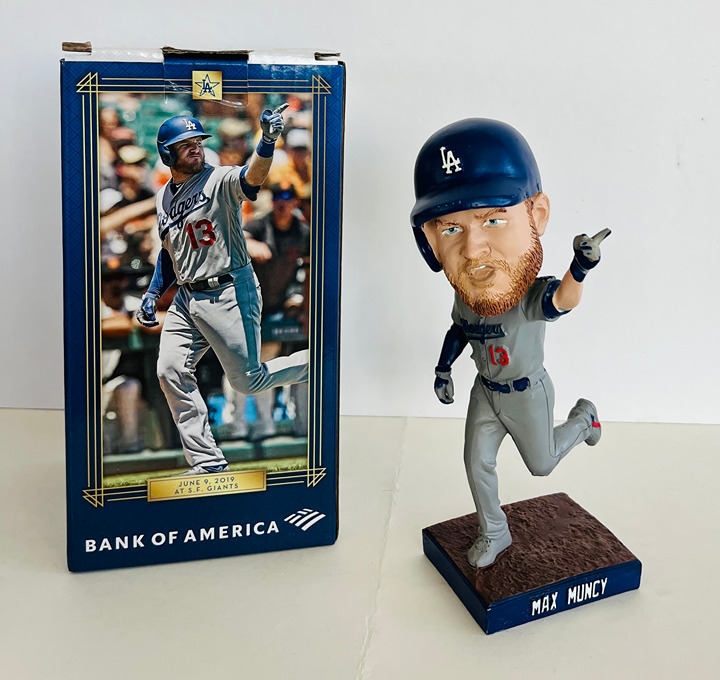 Max Muncy 2021 GO GET IT OUT OF THE OCEAN Dodgers Bobblehead SGA