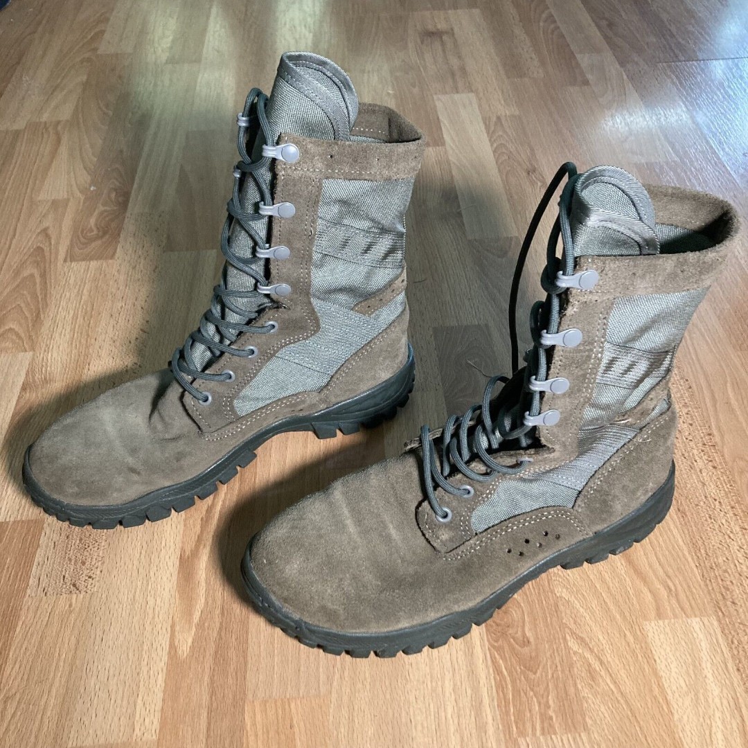 Belleville Air Force Ultra Lightweight Model 620 Vibram (Men’s Size 9) • EUC