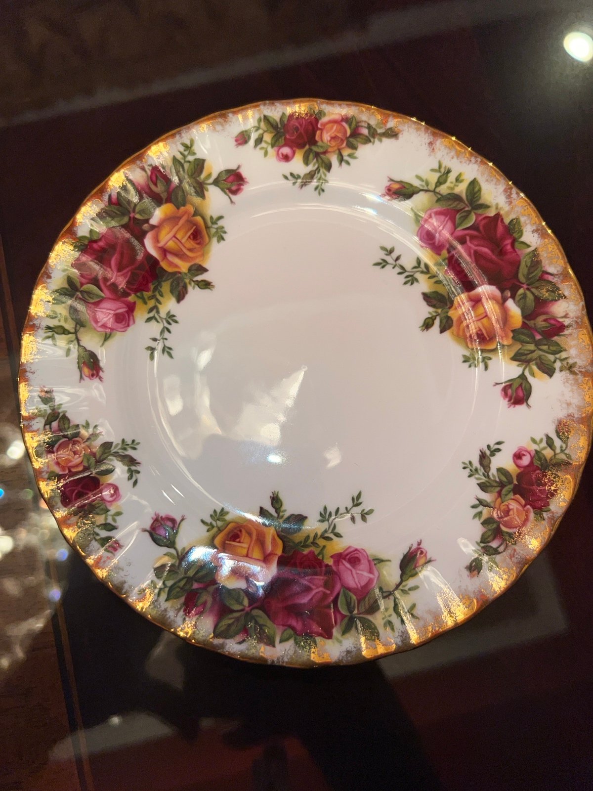 6 royal albert old country roses plates