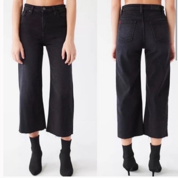 BDG Black Cargo Cropped Wide Leg Pants