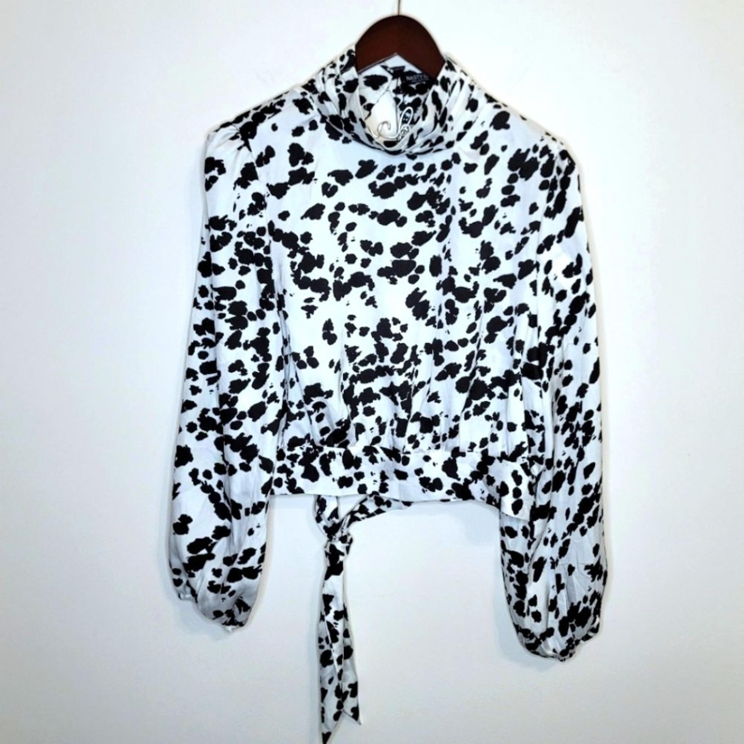 Nasty Gal Just Cow We Like It High Neck Open Back Tie Blouse Size 10