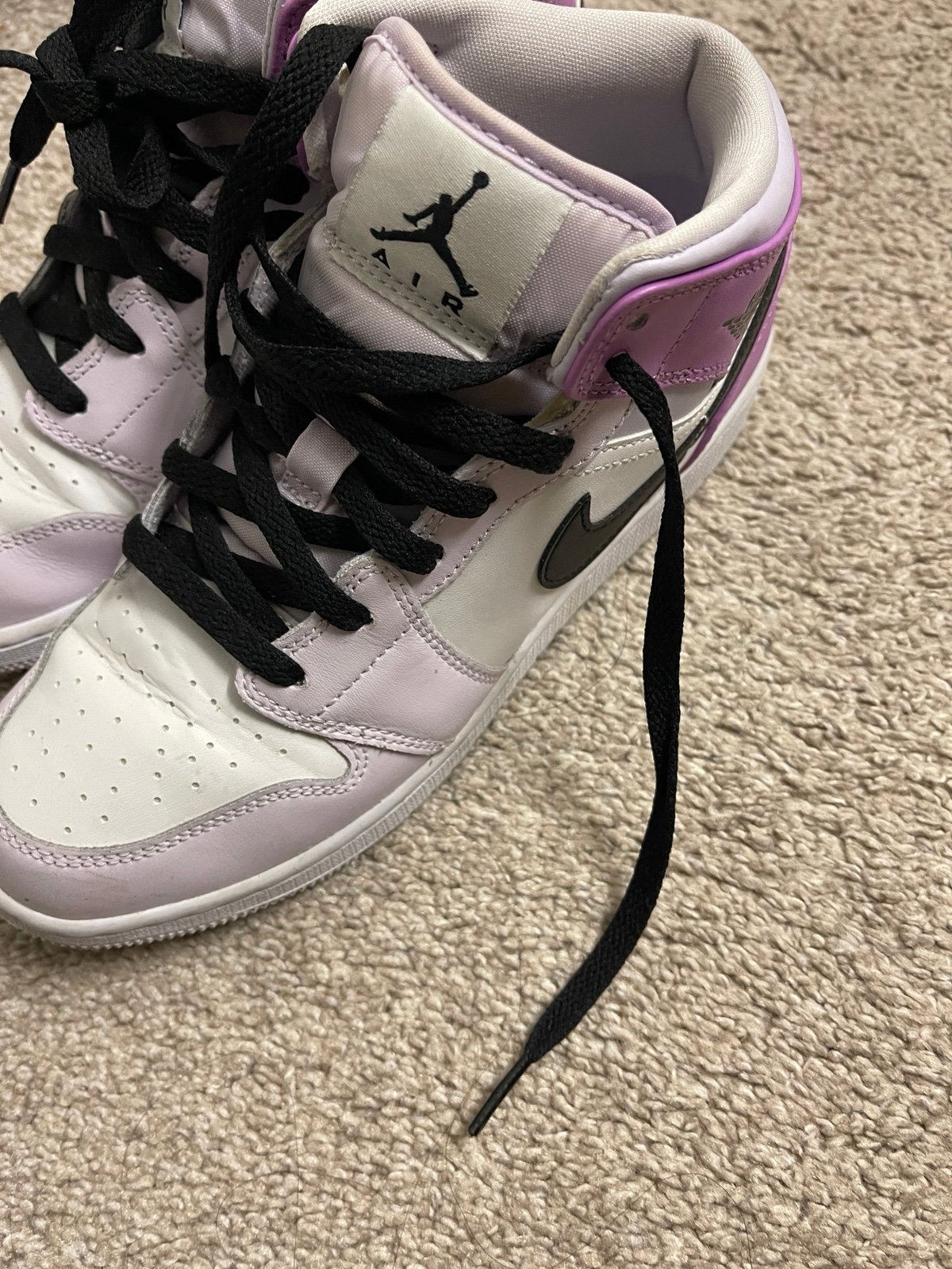 Boys shoes