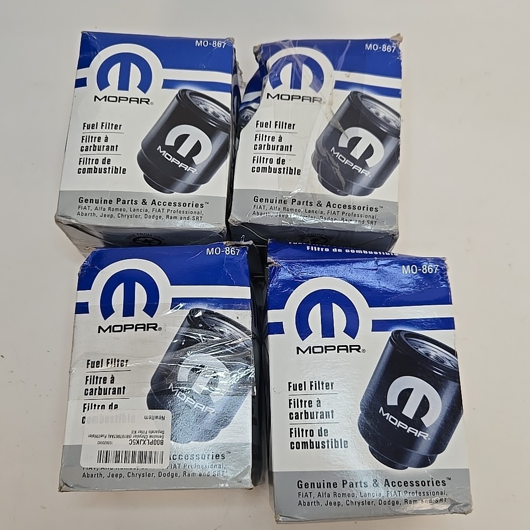 NIB Mopar Engine Fuel Filter LOT OF 4 Sealed Inside MO-867