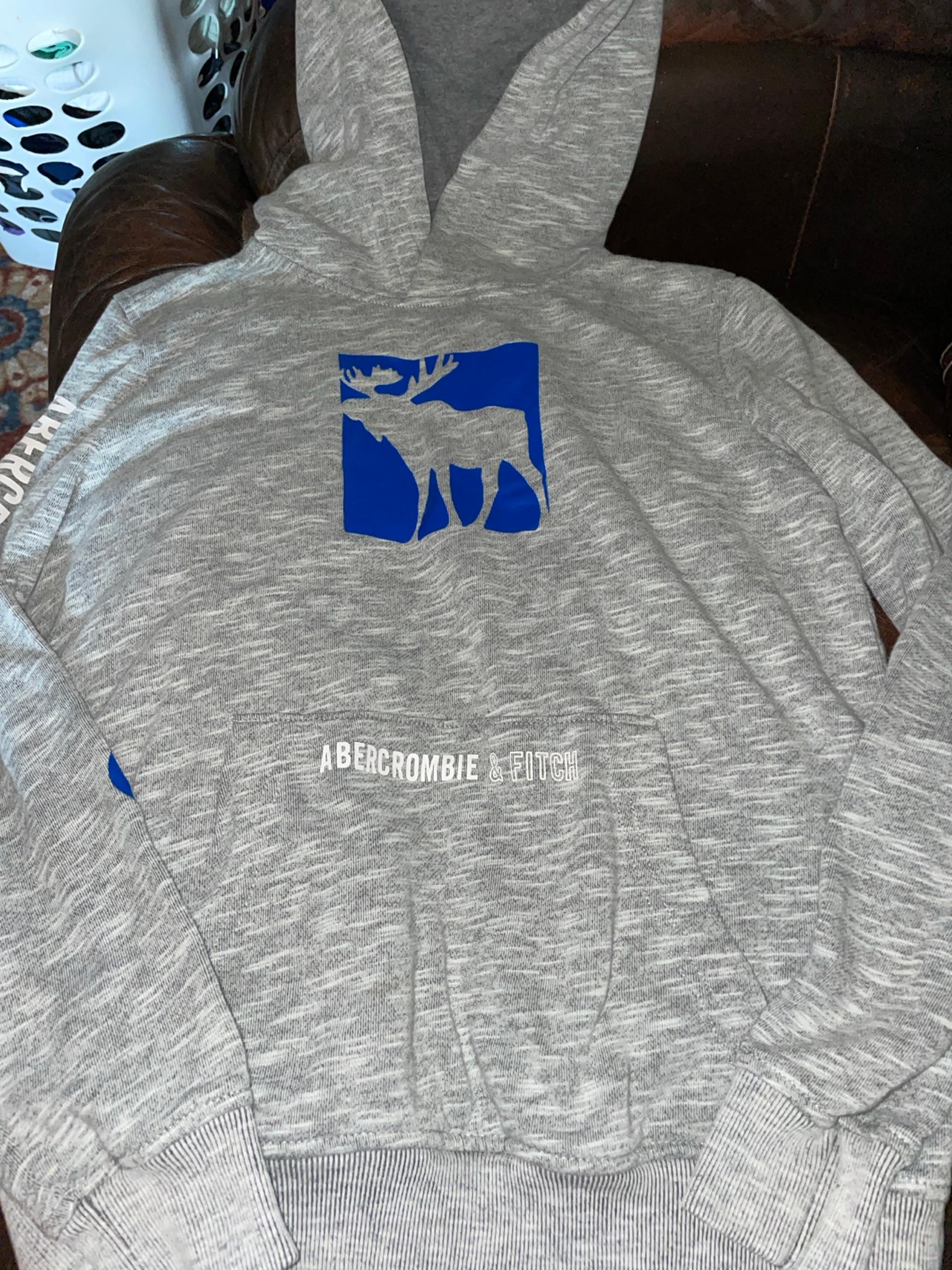Abercrombie hoodie 13/14