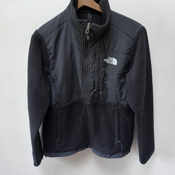 The North Face Black Denali Polartec Fleece Jacket- Size Small